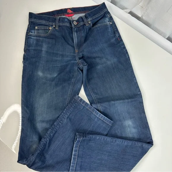 L.L.Bean Men’s Medium wash denim jeans 30x30 blue jeans - Picture 8 of 8